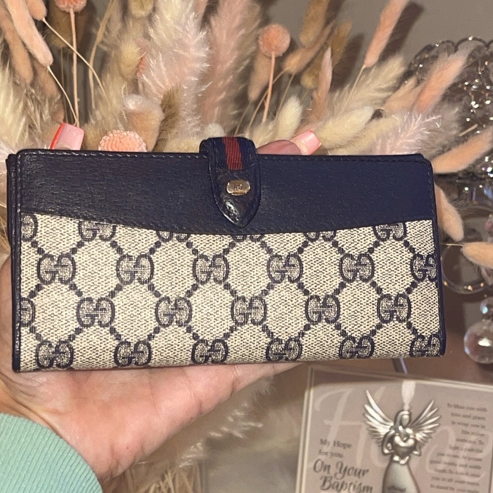 Authentic Vintage GG Supreme Canvas Long Wallet